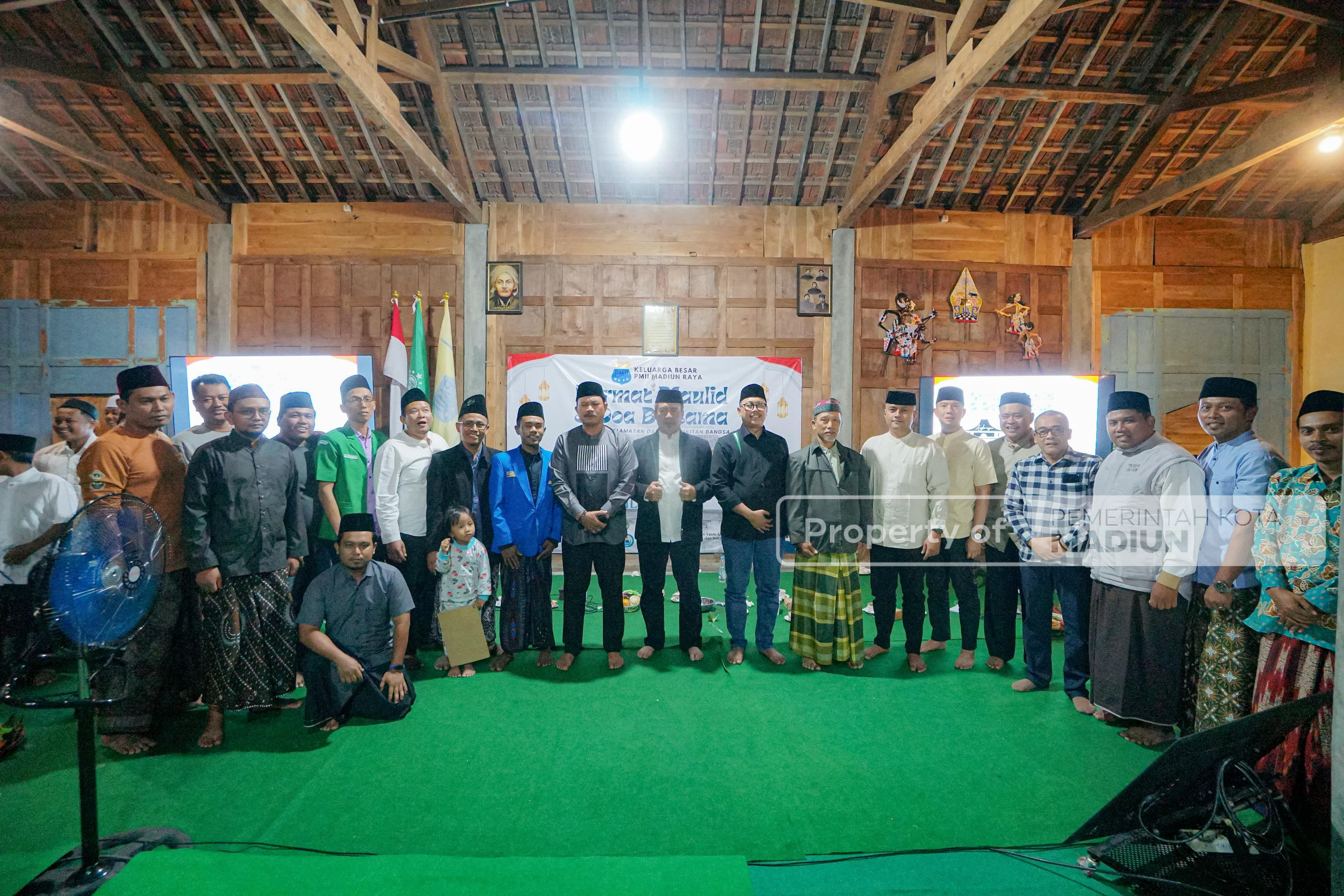 Hadiri Hurmat Maulid Nabi dan Doa Bersama, Wali Kota Apresiasi Kepedulian Mahasiswa