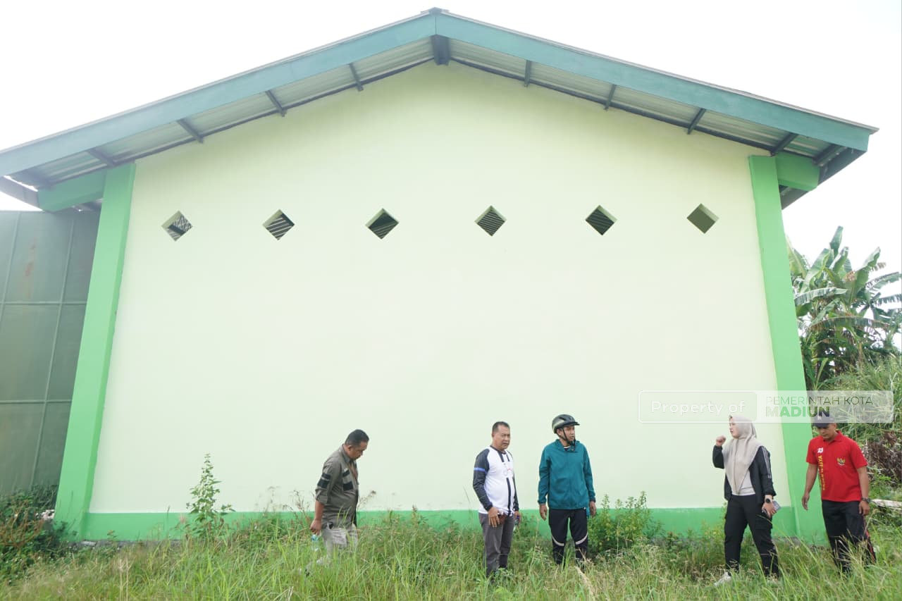Tinjau Kawasan Perbatasan, Plt Wali Kota Madiun Tekankan Kualitas Infrastruktur Penunjang Ekonomi saat Gowes Pagi