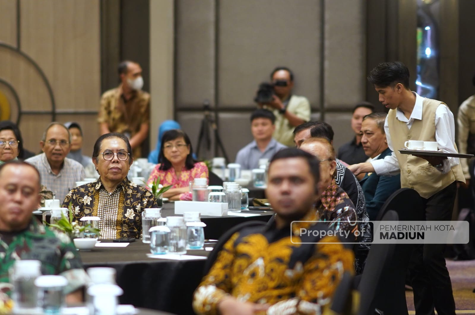 Hadiri Pelantikan Pengurus IDI Cabang Madiun, Dr. Maidi Tekankan Kolaborasi Wujudkan Kota Madiun Maju Mendunia