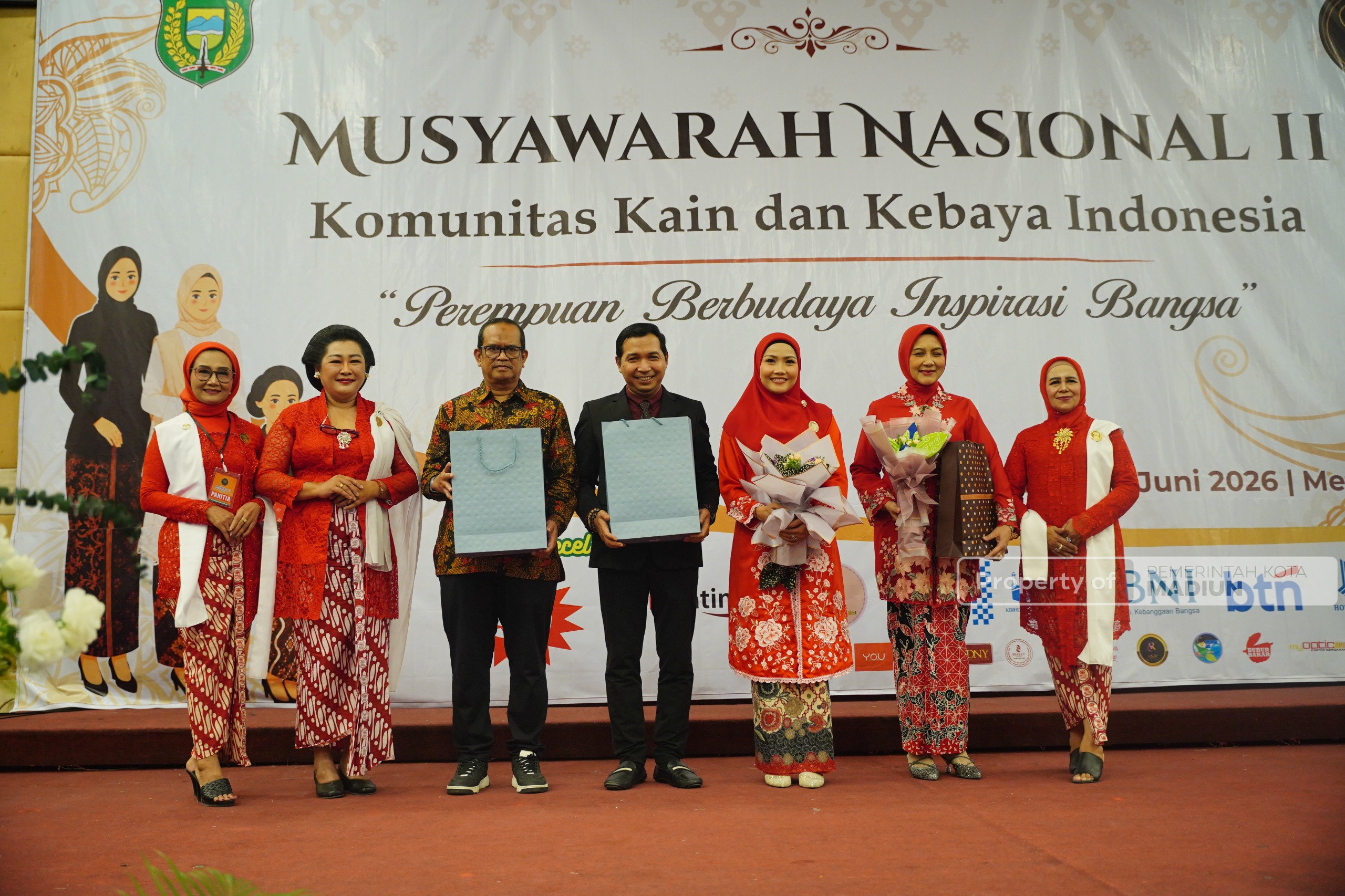 Buka Munas II KKI, Plt Wali Kota Madiun Apresiasi Peran Komunitas Pelestari Kain dan Kebaya