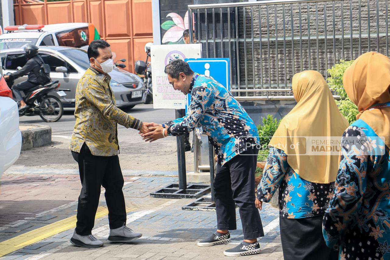 Wali Kota Madiun Genjot Pemeriksaan Kesehatan Gratis, Targetkan 60 Ribu Warga Tersentuh Layanan