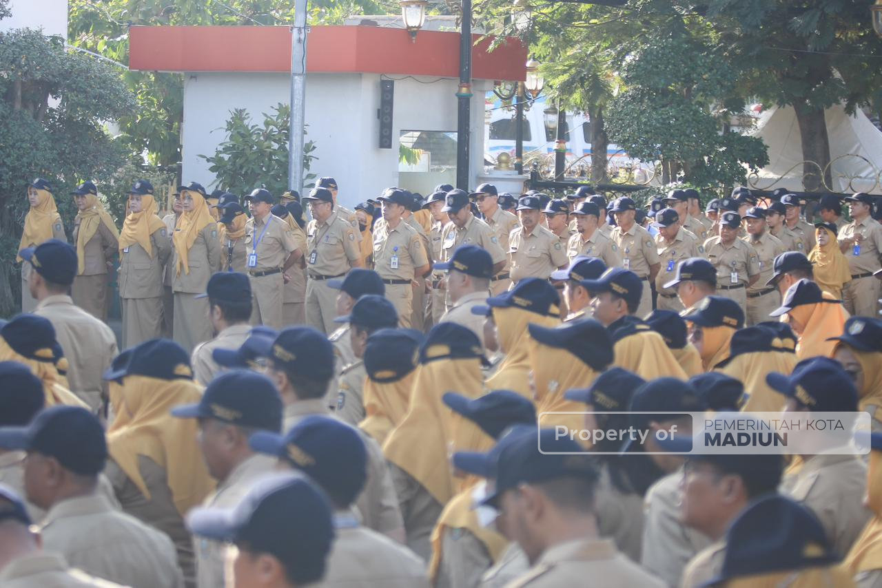 Pimpin Apel Kerja Pejabat, Wali Kota Madiun Tekankan Disiplin ASN dan Tertib Administrasi