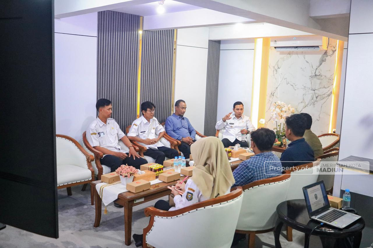 Percantik Wajah Kota, Plt Wali Kota Tekankan Konsep dan Identitas dalam Penataan RTH Kota Madiun