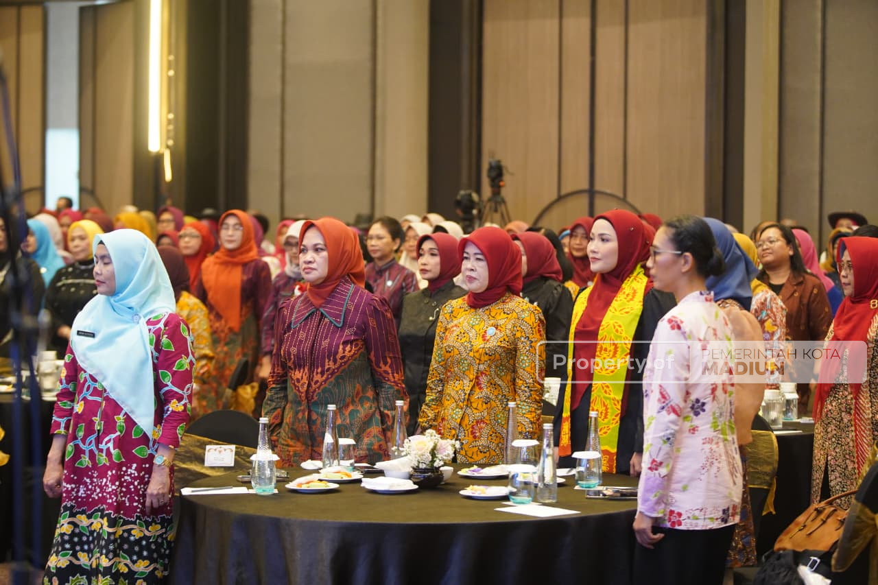 Hadiri Forum Sinergi Perempuan Bakorwil I Madiun, Wali Kota Tekankan Pentingnya Peran Perempuan untuk Kemajuan Kota