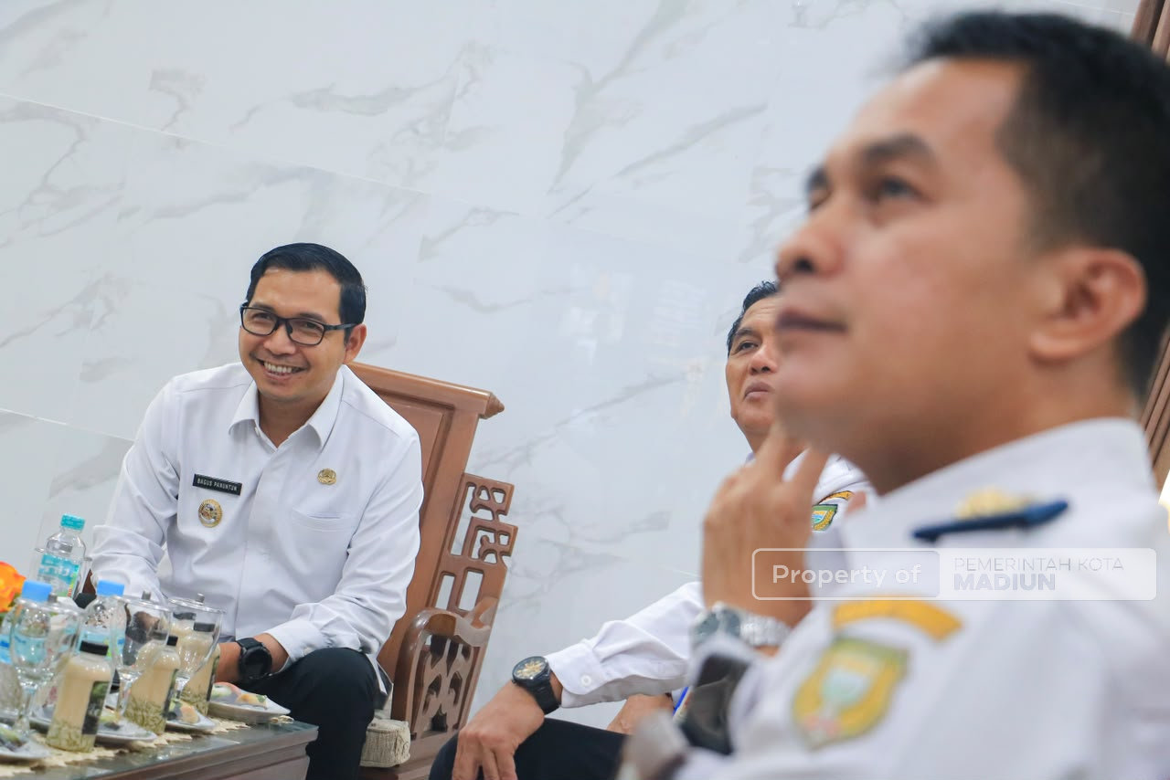 Kurangi Timbulan Sampah Organik, Plt Wali Kota Madiun Jajaki Inovasi Berbasis Maggot