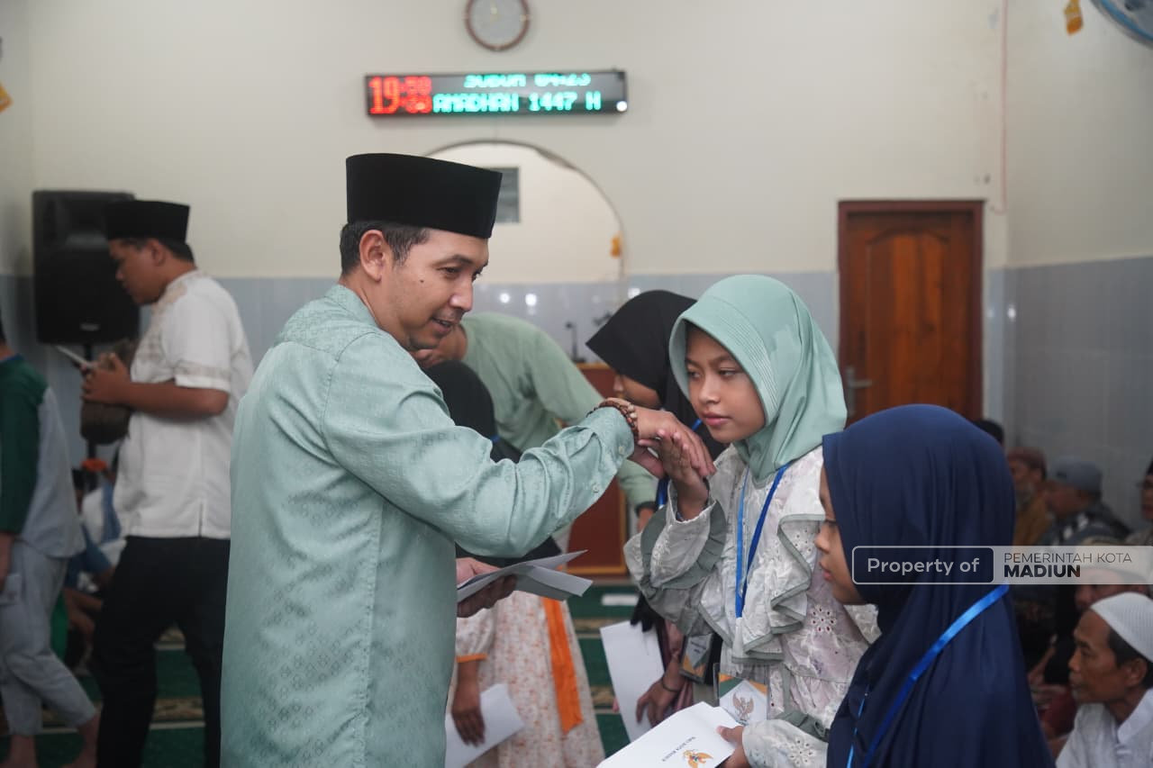Kembali Gelar Safari Ramadan, Plt Wali Kota Ajak Warga Jaga Ketertiban dan Kebersihan