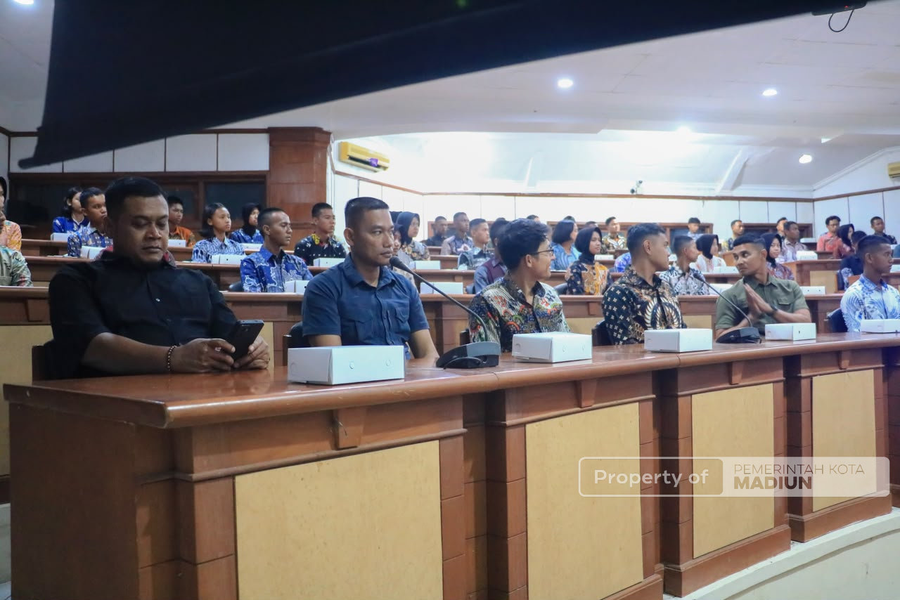 Bekali Materi Calon Paskibraka, Plt Wali Kota Harap Paskibraka Tetap Berkontribusi Usai Tugas Upacara