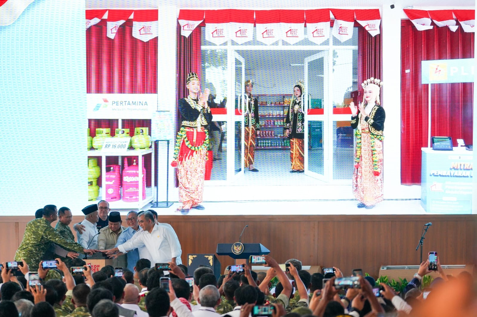 Plt Wali Kota Madiun Hadiri Peresmian 1.061 KDKMP Nasional di Nganjuk