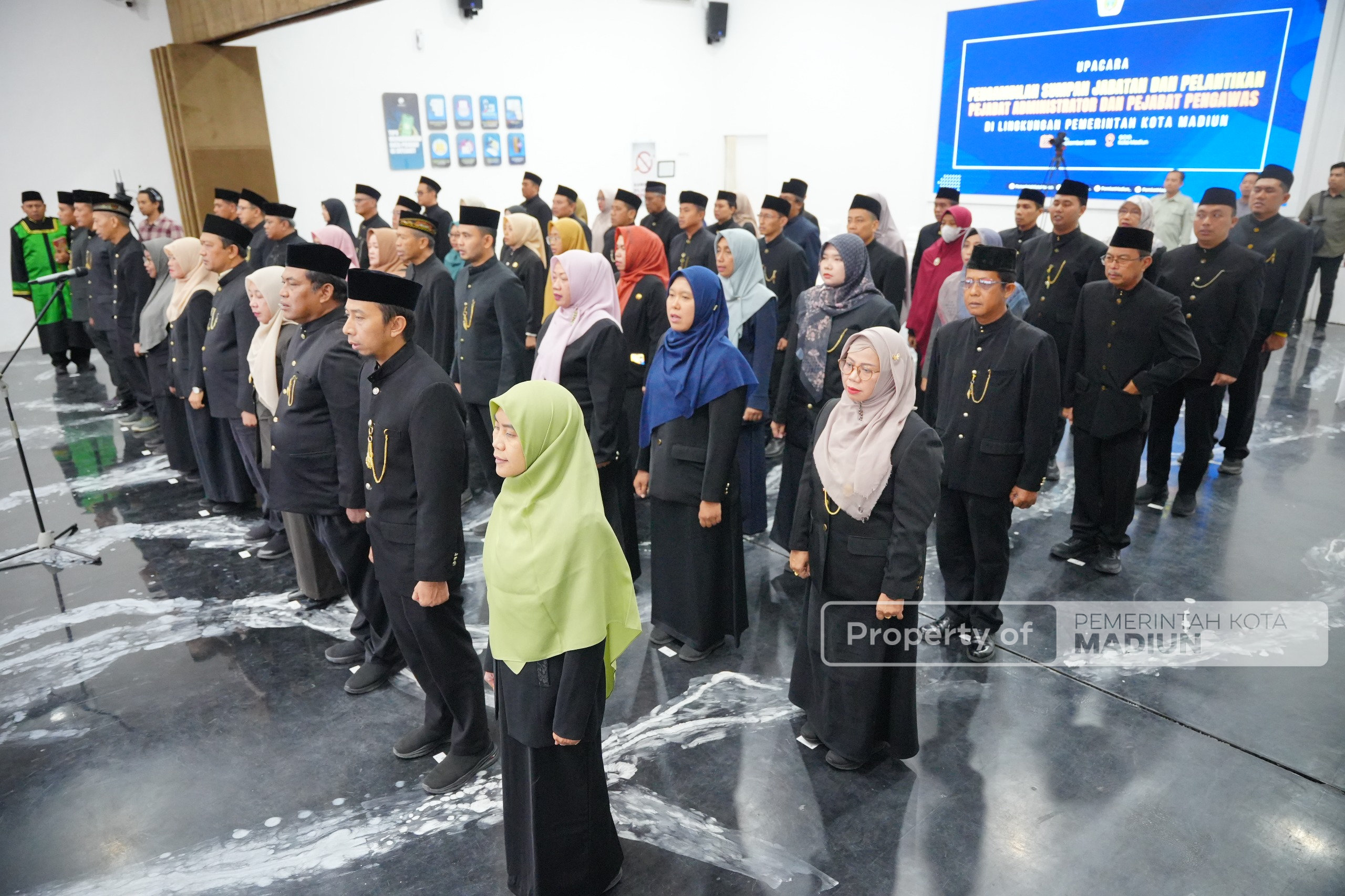Isi Sejumlah Jabatan Kosong, Wali Kota Mutasi 58 Pejabat Administrator dan Pejabat Pengawas