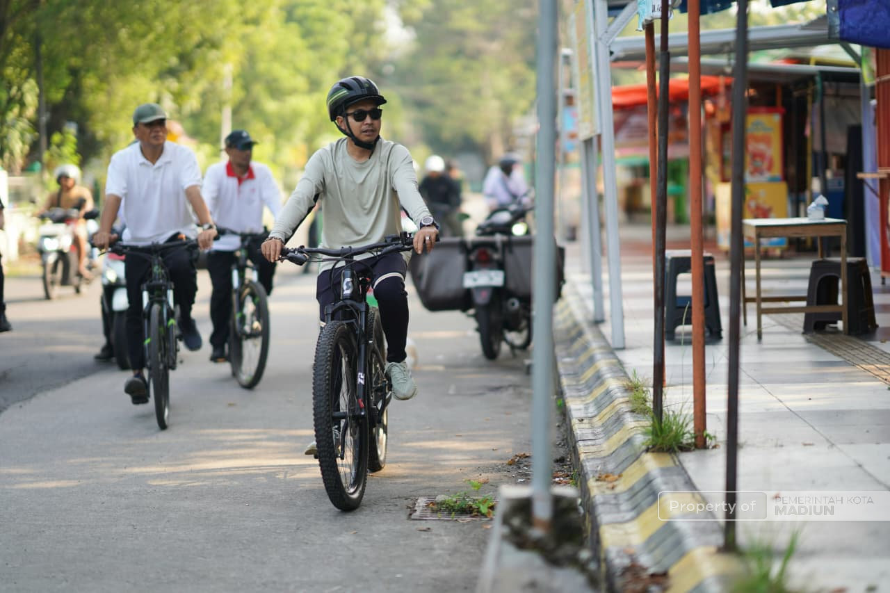 Gowes Tinjau Fasum Lagi, Plt Wali Kota: Aset Pemda Harus Termanfaatkan Maksimal