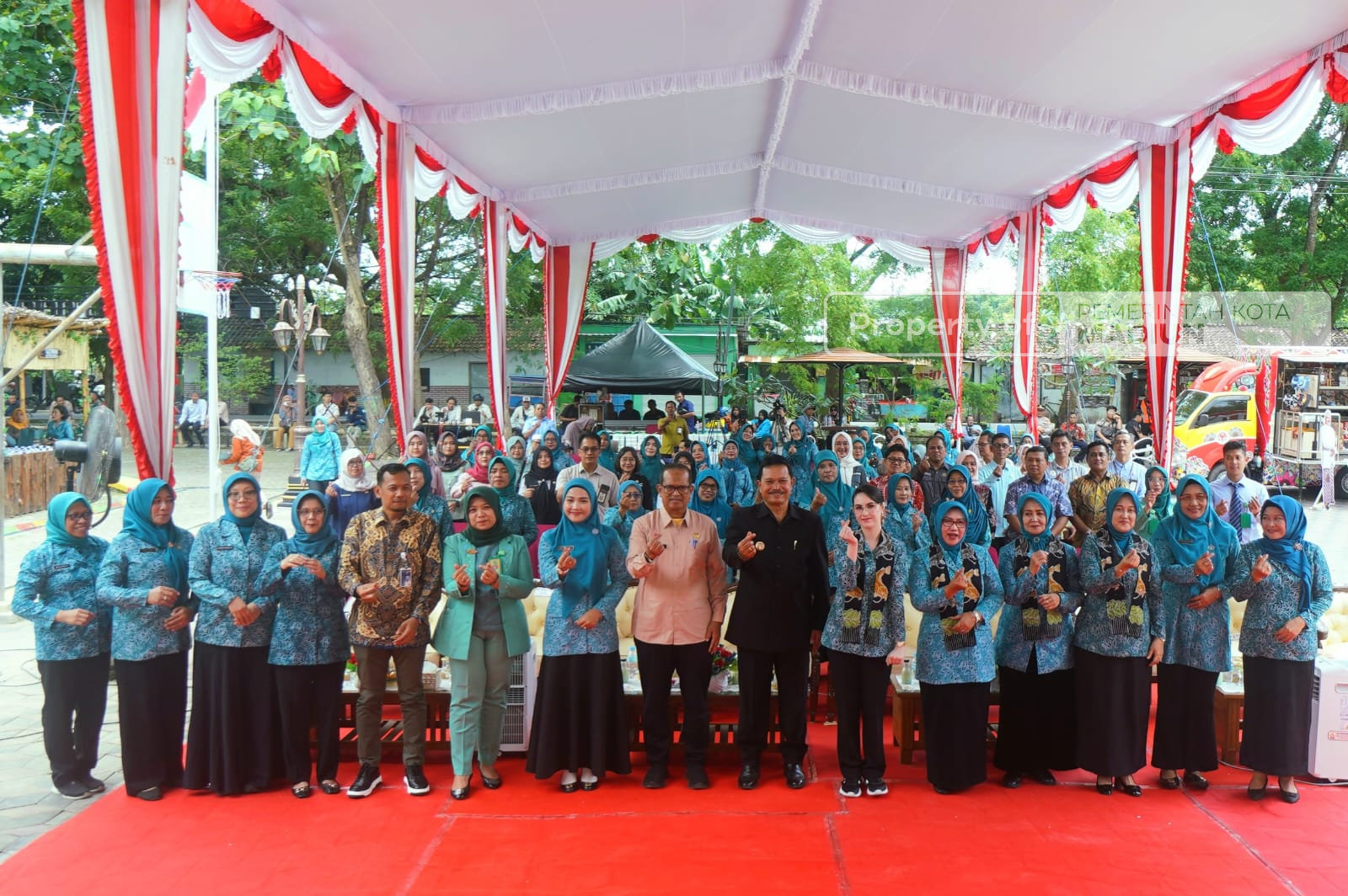 Hadiri Pencanangan Kampung Mandiri Mahesa Terintegrasi Berbasis Teknologi, Arumi: Perubahan dan Peningkatan Luar Biasa!