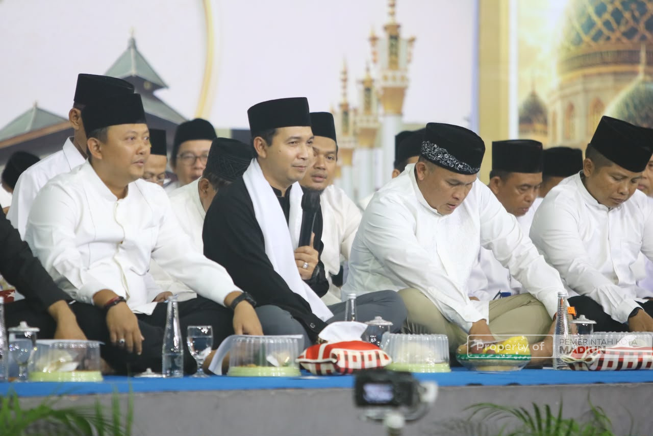 Lewat Madiun Bersholawat dan Kenduri Akbar, Plt Wali Kota Harap Semua Masyarakat Turut Mendoakan Kota Pendekar