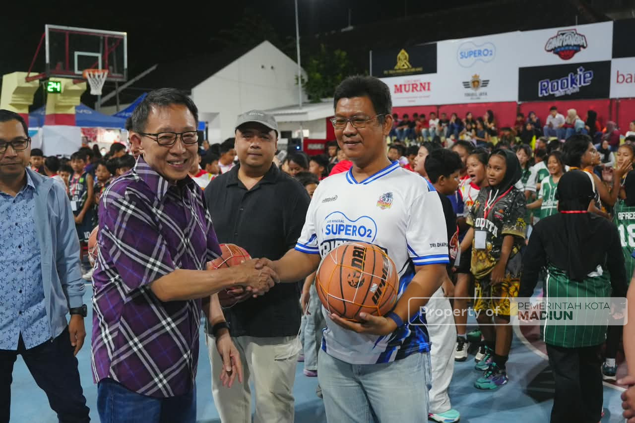 Buka Kejurkot Basket Cup 2026, Plt Wali Kota Dorong Klub Konsisten Bina Atlet