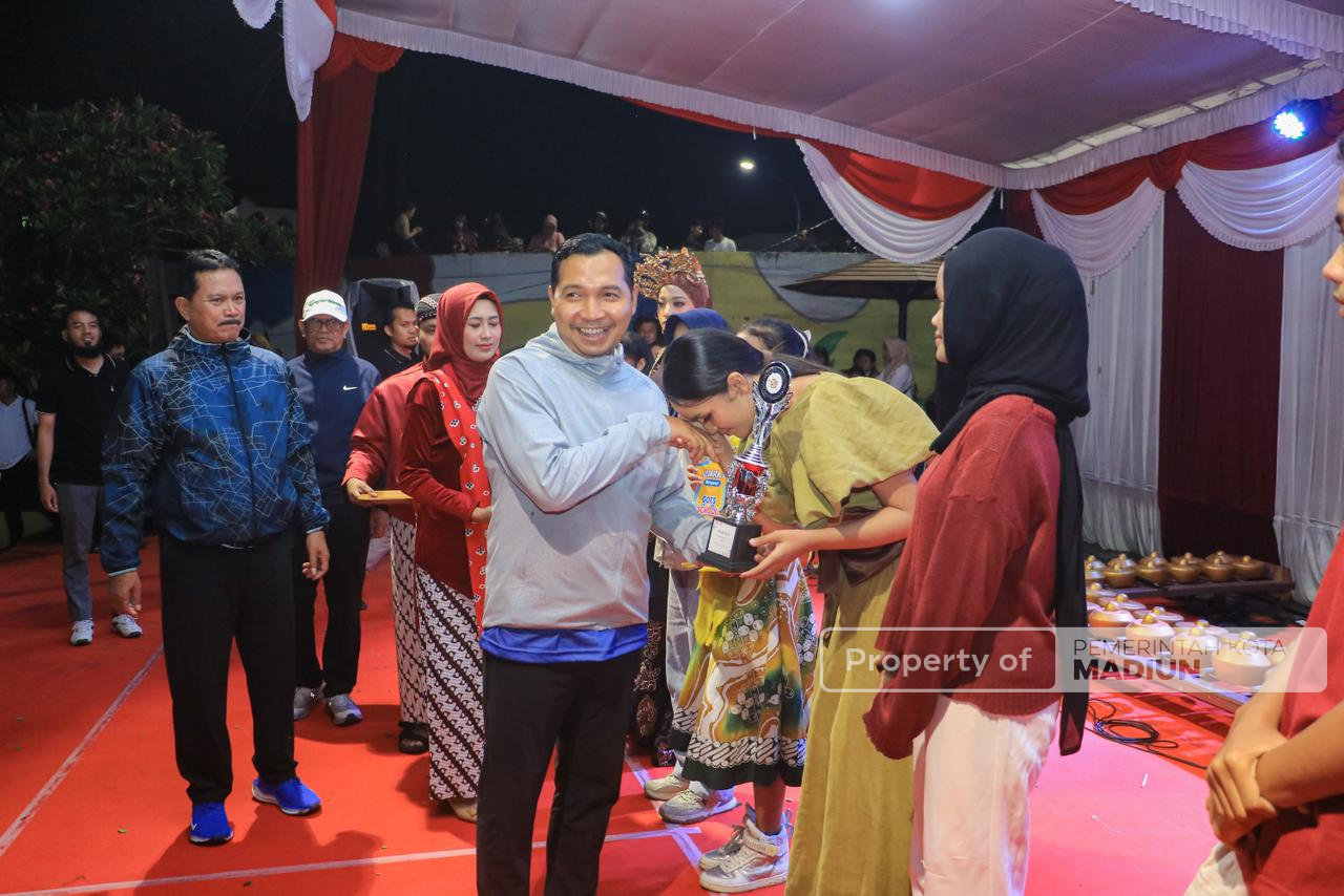 Hadiri Bantaran Night Culinary, Wali Kota Madiun Tekankan Kebersihan Fasilitas Umum